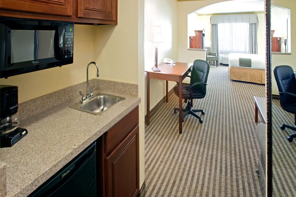Holiday Inn Express Lake Worth Nw Loop 820 By Ihg Fort Worth Exterior foto